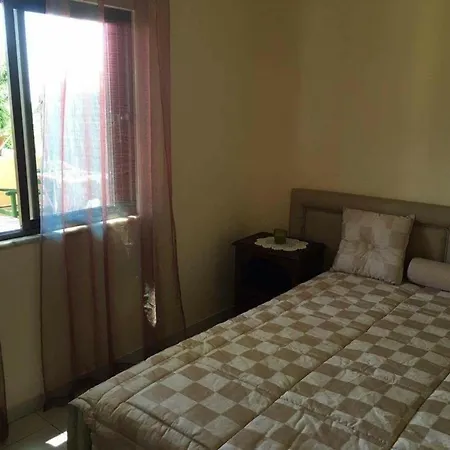 Fuer 4 Personen In Algoz, Algarve Holiday home Algoz
